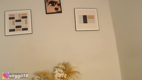 missvirggii online show from 09.18.25