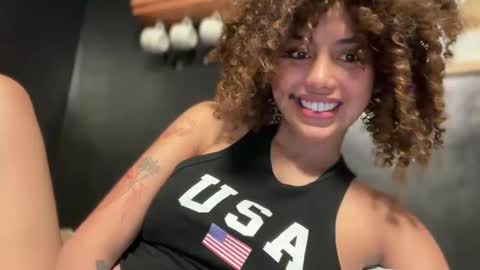 Snapshot of missxolga chatting on 12.19.24 Divine Olga online show from 12.19.24