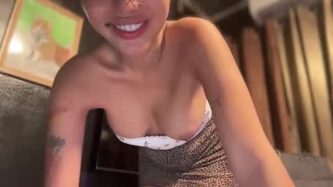 Snapshot of missxolga chatting on 01.09.25 Divine Olga online show from 01.09.25