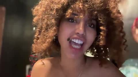 Snapshot of missxolga chatting on 03.10.25 Divine Olga online show from 03.10.25