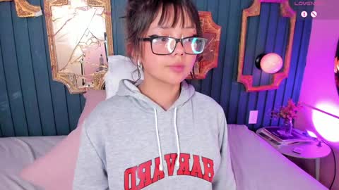 Snapshot of missy_taylor_ chatting on 12.18.24 Missy online show from 12.18.24