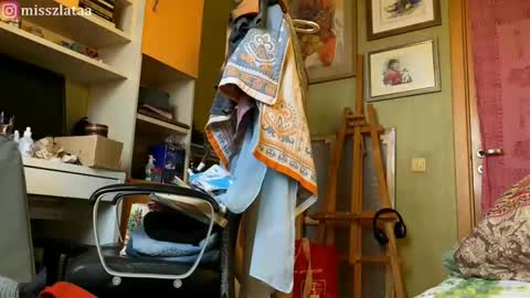 Zlata online show from 12.18.25