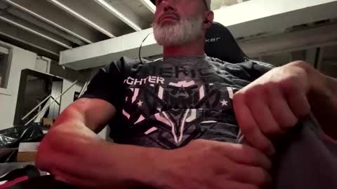 Snapshot of mister_bigg_dick chatting on 11.13.25 AJ online show from 11.13.25