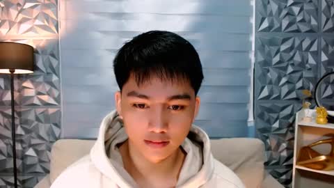 Snapshot of mister_officer chatting on 12.25.24 SAINT SACHI will make your day online show from 12.25.24