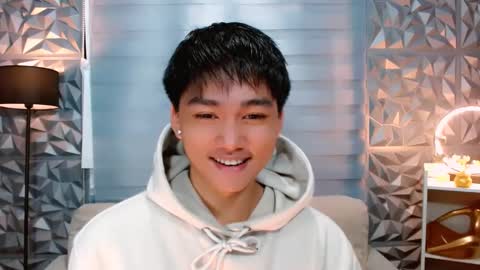 Snapshot of mister_officer chatting on 01.19.25 SAINT SACHI will make your day online show from 01.19.25