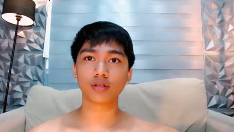 Snapshot of mister_officer chatting on 01.20.25 SAINT SACHI will make your day online show from 01.20.25