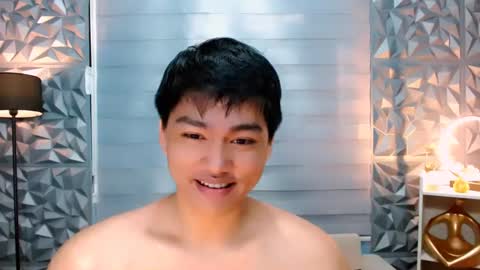 Snapshot of mister_officer chatting on 01.23.25 SAINT SACHI will make your day online show from 01.23.25