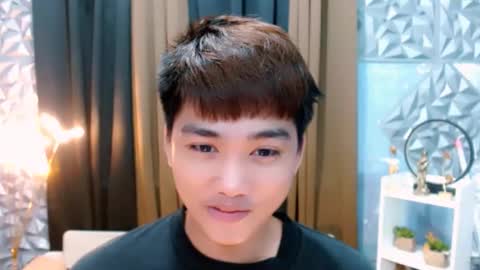 Snapshot of mister_officer chatting on 10.12.25 SAINT SACHI will make your day online show from 10.12.25