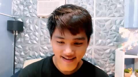 Snapshot of mister_officer chatting on 10.26.25 SAINT SACHI will make your day online show from 10.26.25