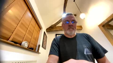 Snapshot of misterblivs chatting on 12.17.24 Misterblivs online show from 12.17.24