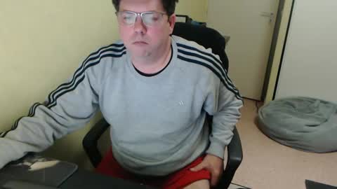 Snapshot of mistercoeur1 chatting on 03.07.25 mistercoeur online show from 03.07.25