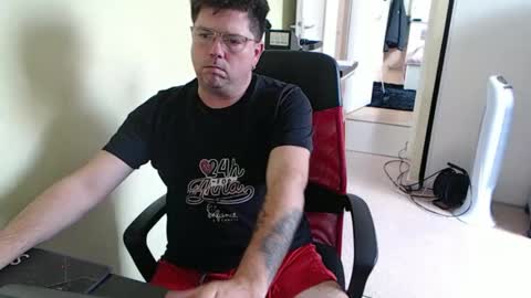 Snapshot of mistercoeur1 chatting on 10.23.25 mistercoeur online show from 10.23.25