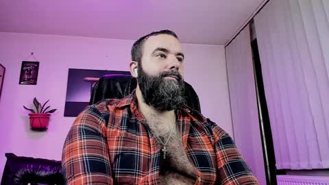 Snapshot of misterlov3r chatting on 02.01.25 misterlov3r online show from 02.01.25