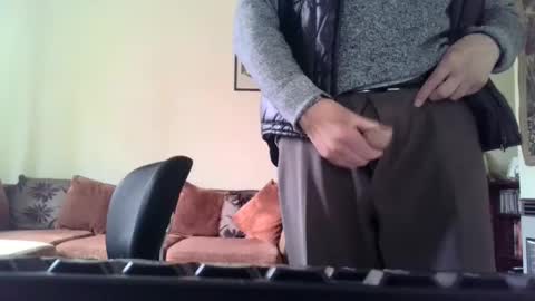 Snapshot of mistersilver66 chatting on 01.12.25 mistersilver66 online show from 01.12.25