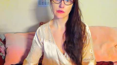 Victoria Eden online show from 04.08.26