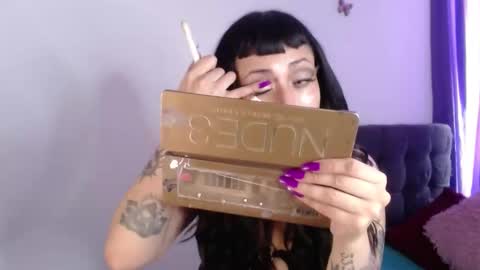 Snapshot of mistress_ditta2 chatting on 02.21.25 online show from 02.21.25