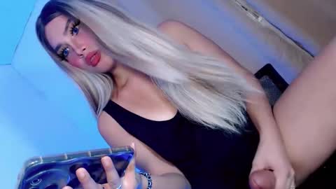 mistress kim18 online show from 11.04.25