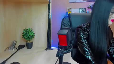 Mistress Kristi online show from 01.20.25