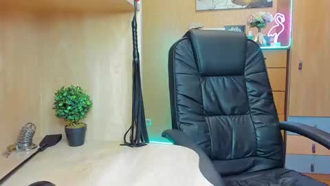 Mistress Kristi online show from 01.27.25