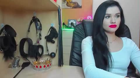 Mistress Kristi online show from 09.21.25