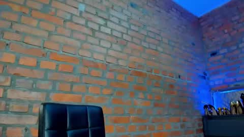 Snapshot of mistress_milana_ chatting on 01.02.25 mistress_milana_ online show from 01.02.25