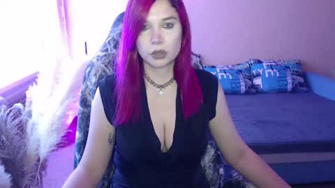 Miss Bailey online show from 10.04.25