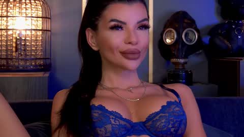 Snapshot of mistresselenia chatting on 10.06.25 Elenia online show from 10.06.25