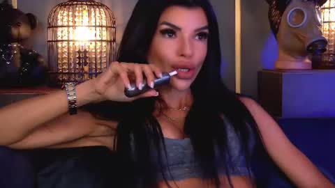 Snapshot of mistresselenia chatting on 06.24.26 Elenia online show from 06.24.26