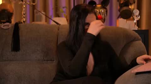 Mistress Kelly online show from 11.25.25