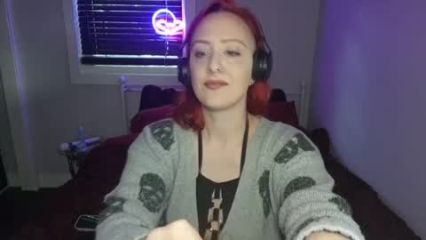 Snapshot of mistresslolamischief chatting on 08.08.26 Mistress Mischief online show from 08.08.26