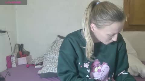 mistressmilly32 online show from 12.17.25