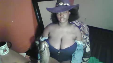 mistressmochareign online show from 04.14.26