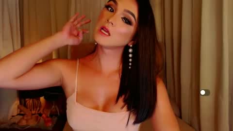 Snapshot of mistressseductionleah chatting on 02.24.25 Leah online show from 02.24.25