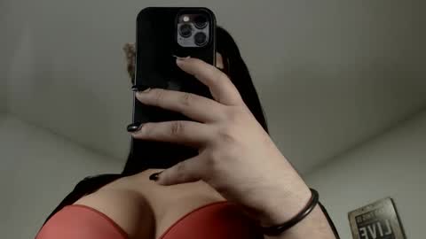 ALICE MADANE online show from 02.11.25