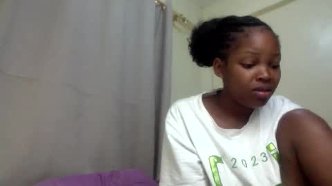 misty_shee online show from 11.25.25