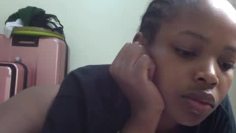 Snapshot of misty_shee chatting on 06.12.26 misty_shee online show from 06.12.26