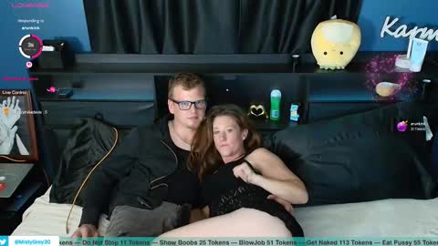 Snapshot of mistygrey_bennymyles chatting on 09.29.25 mistygrey_bennymyles online show from 09.29.25