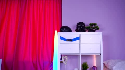 Snapshot of mistyreeds chatting on 02.19.26 Misty online show from 02.19.26