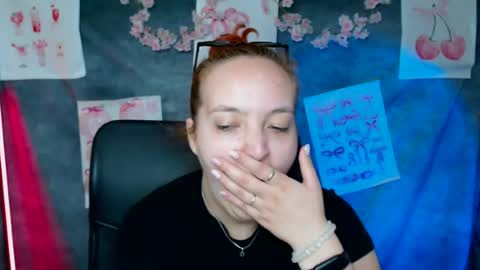 Snapshot of mistyrosee chatting on 06.20.26 Aria online show from 06.20.26
