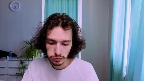 Snapshot of mitchelkurse chatting on 06.19.26 MitchelKurse online show from 06.19.26
