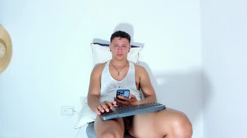 Snapshot of mitchellburns chatting on 02.08.25 mitchell online show from 02.08.25