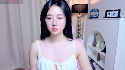Snapshot of miu99999 chatting on 06.05.26 miu99999 online show from 06.05.26