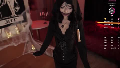 Yuka online show from 10.29.25