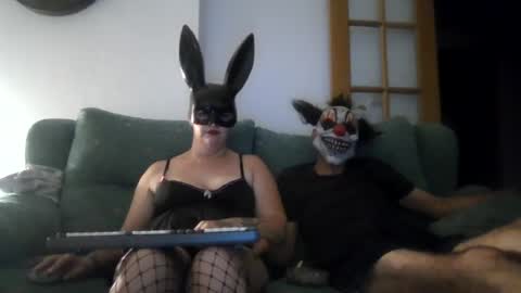 Snapshot of mixedcouplexxx10 chatting on 08.09.26 MixedCouple online show from 08.09.26