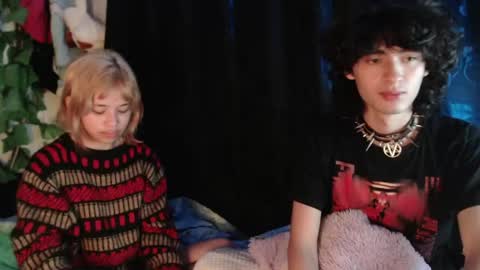Naomi and Nekorii online show from 05.23.26