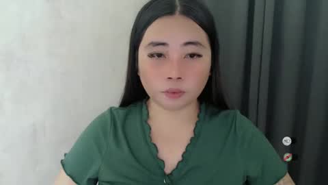Snapshot of miya_licious chatting on 02.14.25 cassie marie online show from 02.14.25