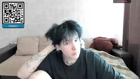 MeowMiku online show from 09.30.25