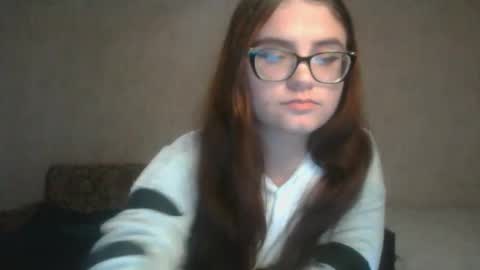 Snapshot of miyabe chatting on 12.07.24 Milana online show from 12.07.24