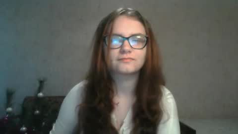 Snapshot of miyabe chatting on 01.13.25 Milana online show from 01.13.25