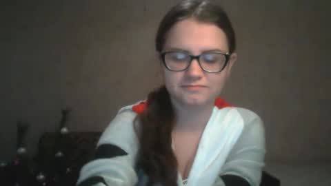 Snapshot of miyabe chatting on 01.17.25 Milana online show from 01.17.25